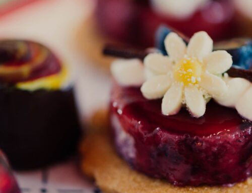 Rasberry And Pear Cake